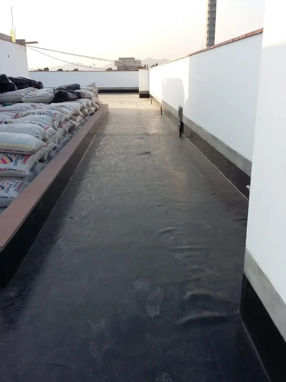 Jardinera en Edificio Multifamiliar